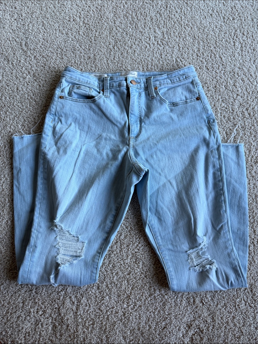 🚨Back-to-School Sale! All jeans/jean shorts $10 each or 2/$15—this weekend only🚨